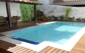 Charmosa casa com piscina em Búzios